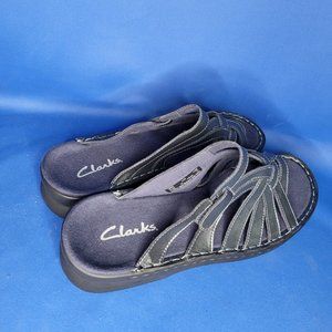 NEW-Clarks Leather Sandals Size 12M